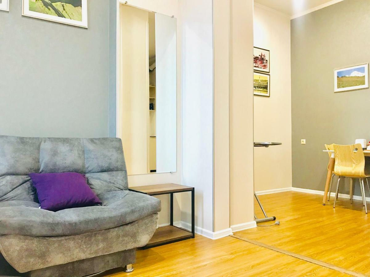 Cozy Konka Apartments Tbilisi Exteriör bild